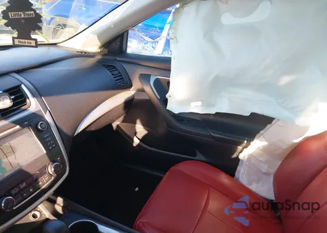 2017 Nissan Altima 2.5 Sv z USA, uszkodzony, nr VIN 1N4AL3AP3HC131416